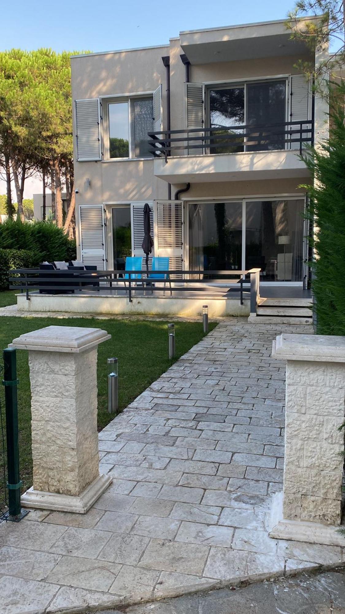 Sunset Bay At Gjiri Lalzit * Durrës